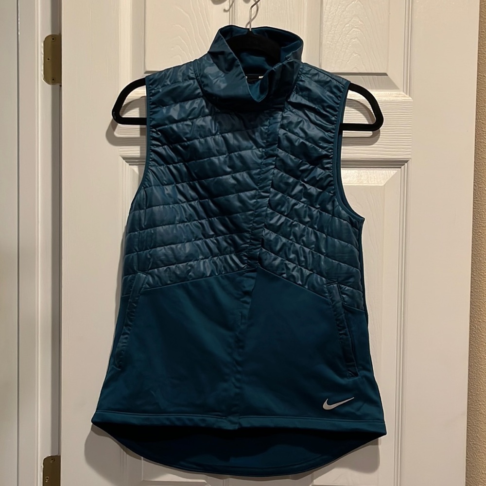 Nike running vest